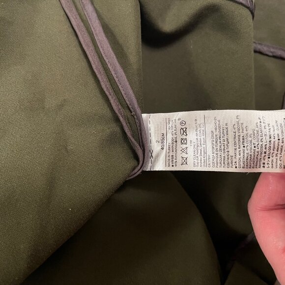 Banana Republic Heritage Collection Pencil Skirt in Army Green Size 12 - Picture 4 of 6